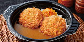 メンチカツカレー