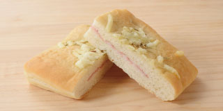 チーズ&ベーコンフォカッチャサンド(2個入)